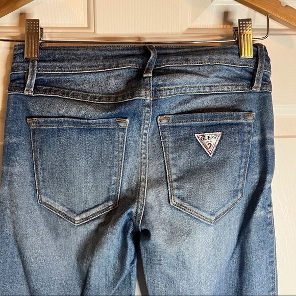 Guess Jean Crop Mid, Size 23.  Classic Y2K. - Picture 3 of 6